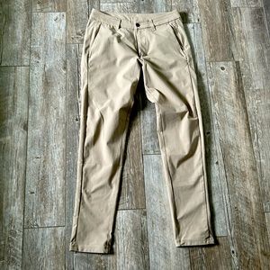 Lululemon Mens Commission slim fit khaki pants 30X32 LN (M5ADHS3 2021)